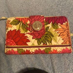 Vera wang wallet new material quilt